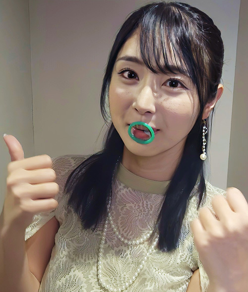 【エロ動画】結婚式帰りにお口だけでコンドーム装着にチャレンジ!妊娠願望爆アゲ!巨乳チン媚!・enanpadx-0560・ ENDX-560